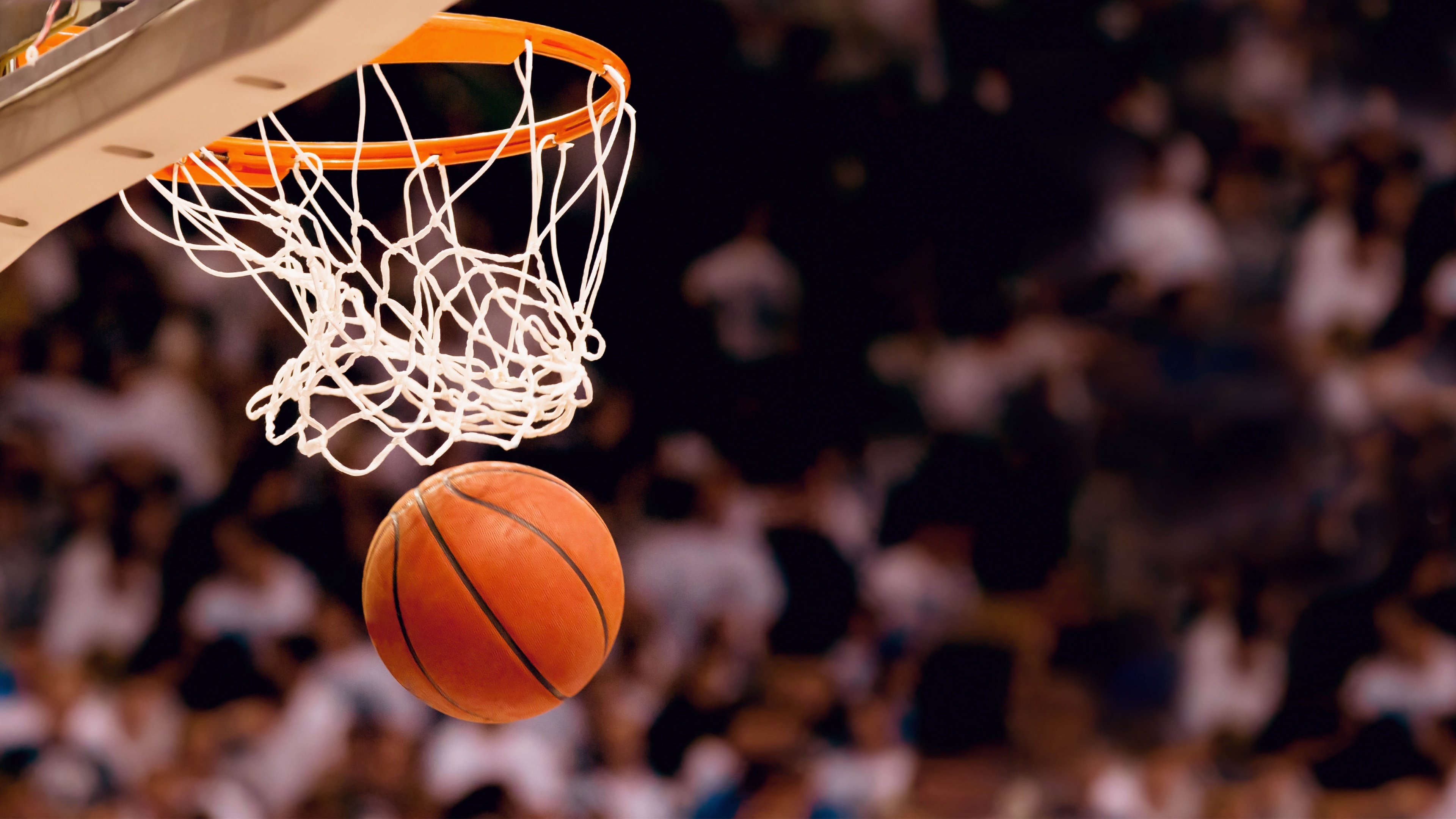 枪手狂潮！阿森纳三叉戟集体戴帽，AC米兰后防溃不成军，枪手狂潮！阿森纳三叉戟集体戴帽，AC米兰后防溃不成军